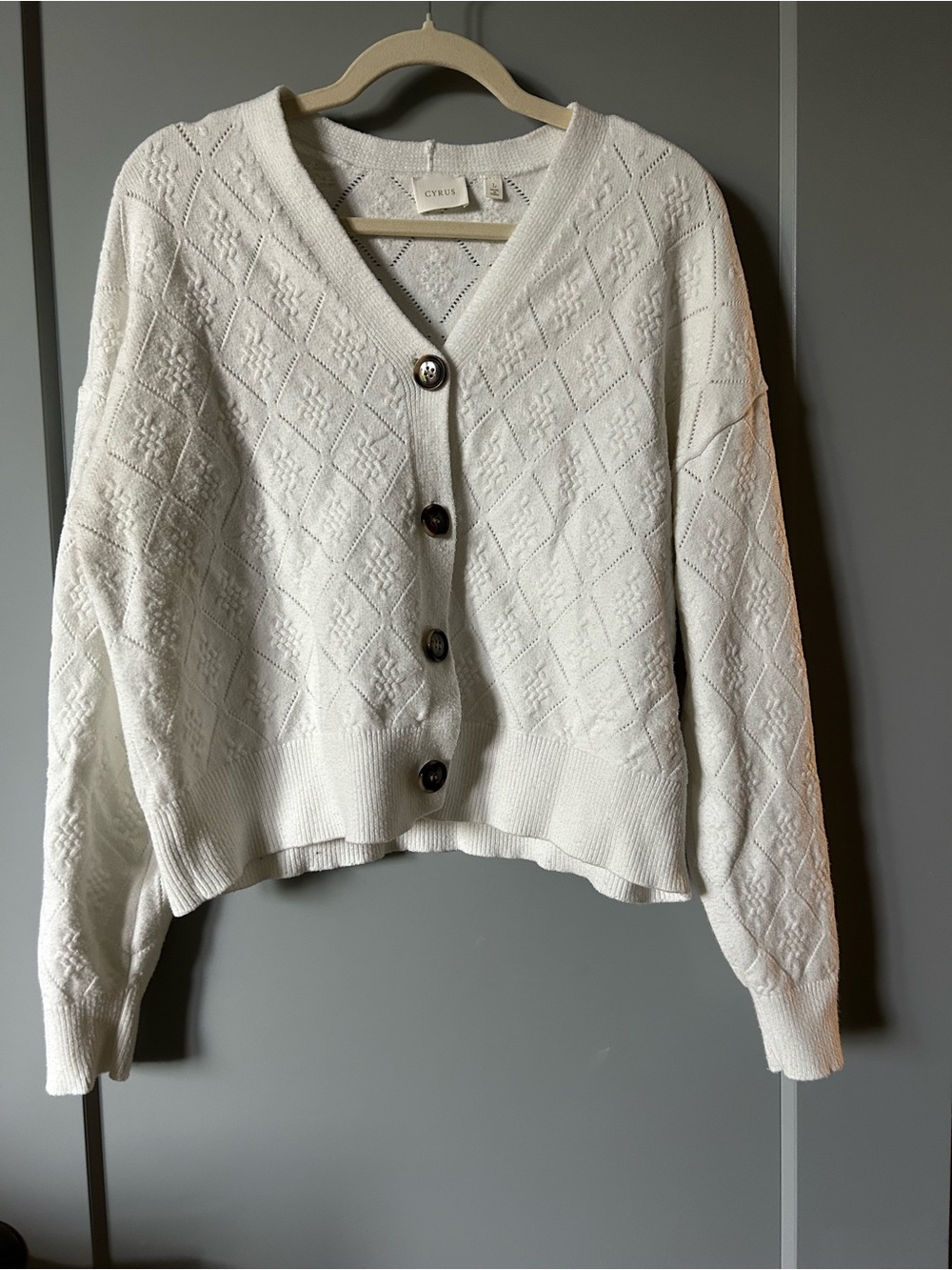 Cyrus Cream Diamond-Knit V-Neck Button Cardigan